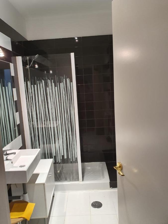 Le Petit Palue-Fuencarral Hotell Madrid Eksteriør bilde