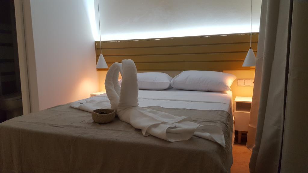 Le Petit Palue-Fuencarral Hotell Madrid Eksteriør bilde