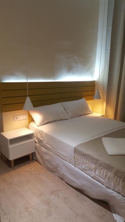 Le Petit Palue-Fuencarral Hotell Madrid Eksteriør bilde