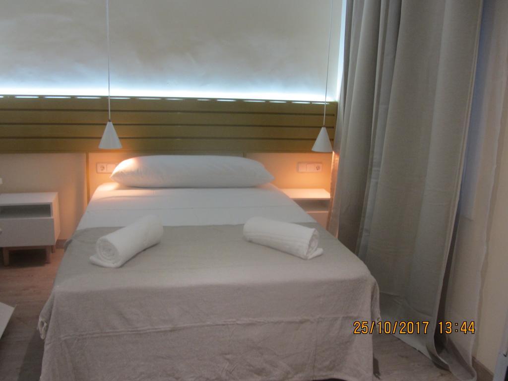 Le Petit Palue-Fuencarral Hotell Madrid Eksteriør bilde