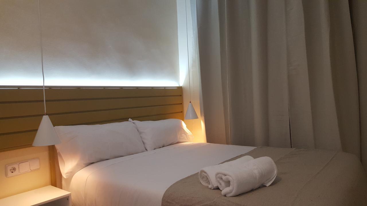 Le Petit Palue-Fuencarral Hotell Madrid Eksteriør bilde