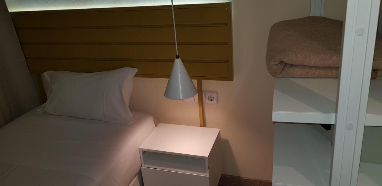 Le Petit Palue-Fuencarral Hotell Madrid Eksteriør bilde